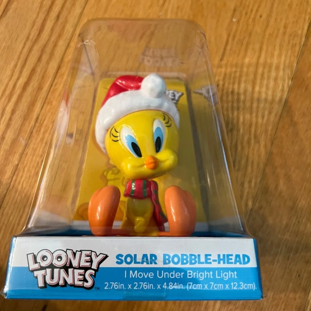 looney tunes tweety solar bobble head